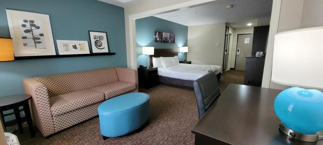 Sleep Inn & Suites Birmingham Bagian luar foto
